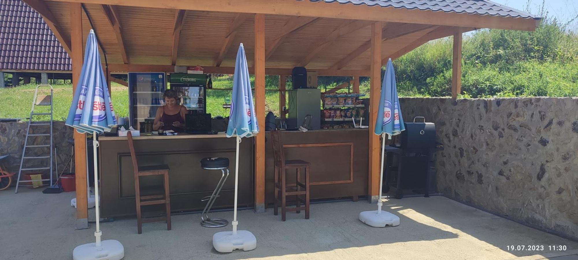Crasna  Aquacool酒店 外观 照片